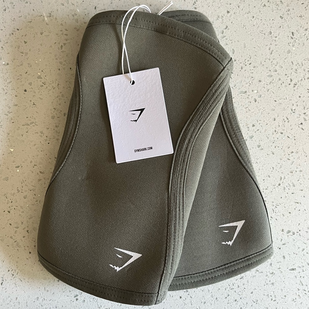 Gymshark 5mm Knee Sleeves